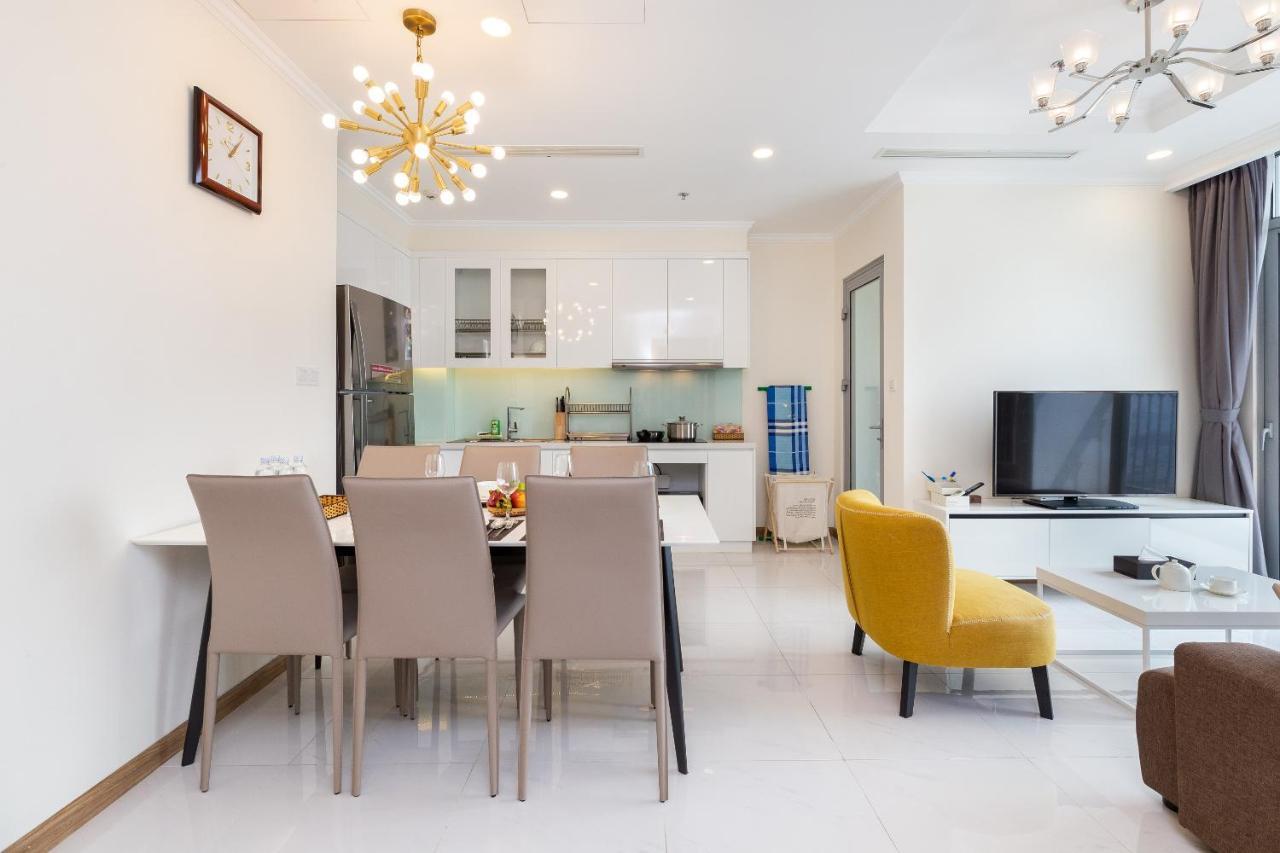 Hoasun Boutique Apartment - Vinhomes Central Park ホーチミン市 エクステリア 写真