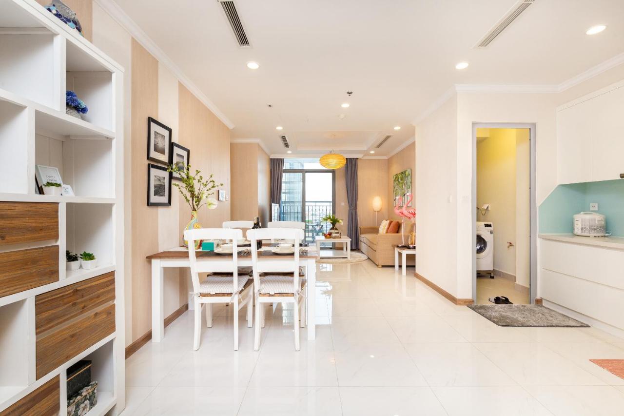 Hoasun Boutique Apartment - Vinhomes Central Park ホーチミン市 エクステリア 写真