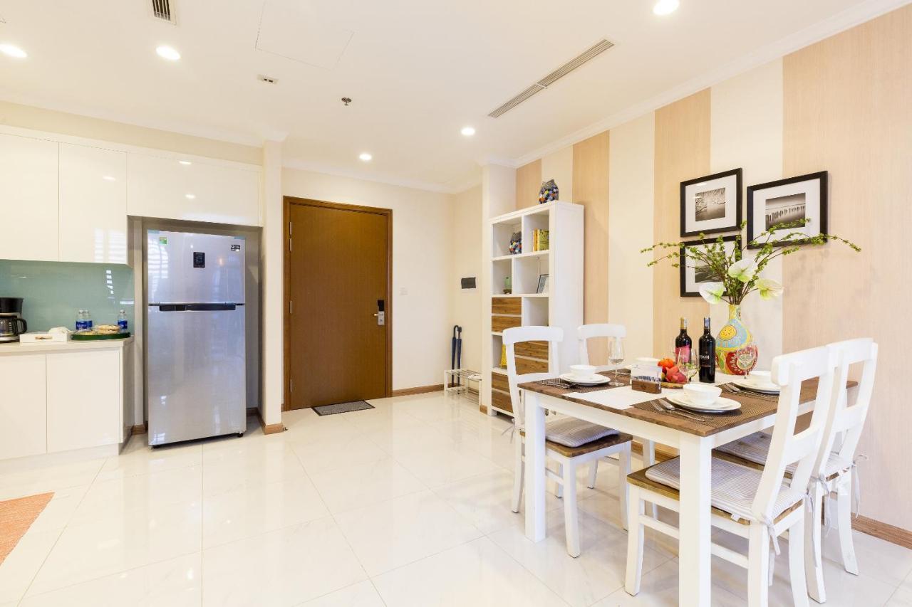Hoasun Boutique Apartment - Vinhomes Central Park ホーチミン市 エクステリア 写真