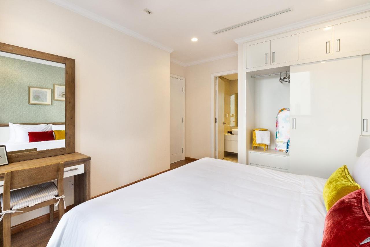 Hoasun Boutique Apartment - Vinhomes Central Park ホーチミン市 エクステリア 写真