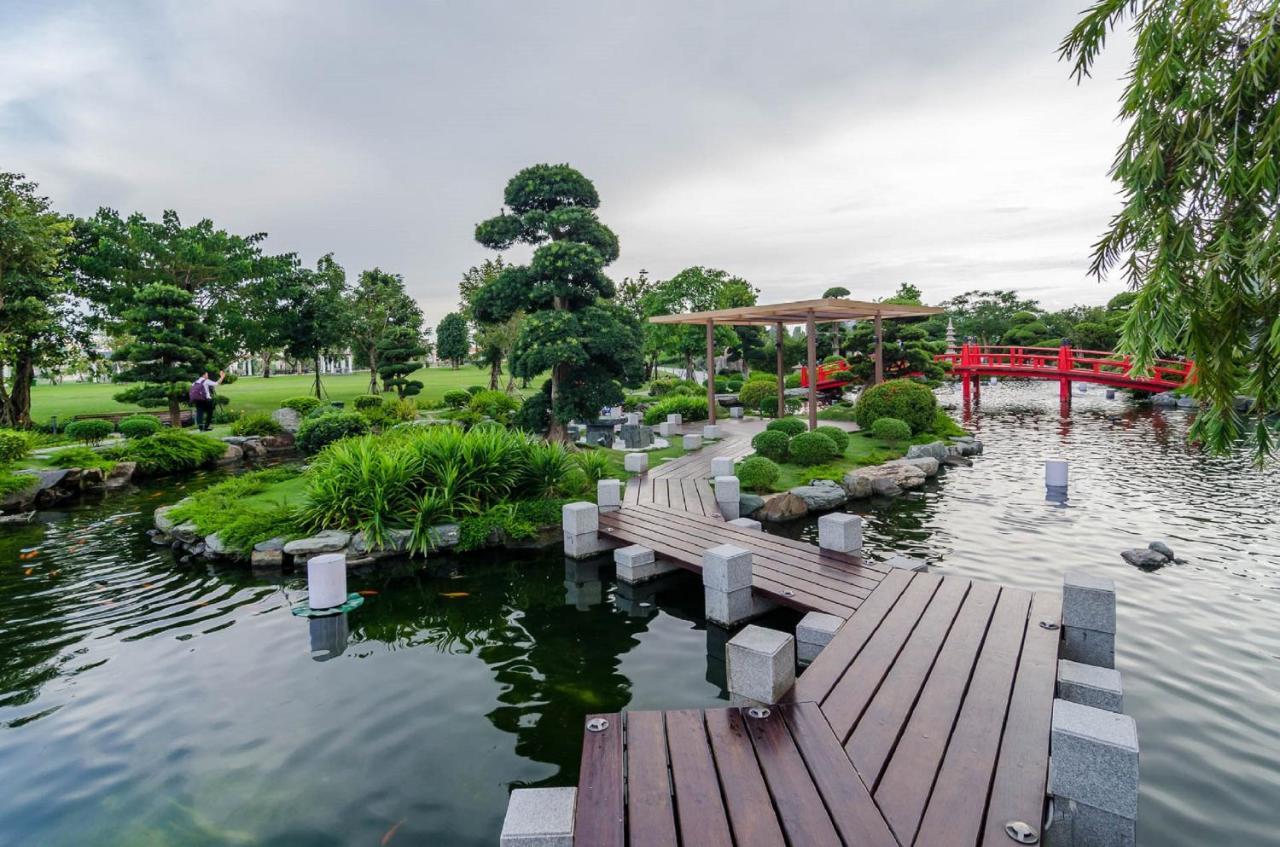 Hoasun Boutique Apartment - Vinhomes Central Park ホーチミン市 エクステリア 写真