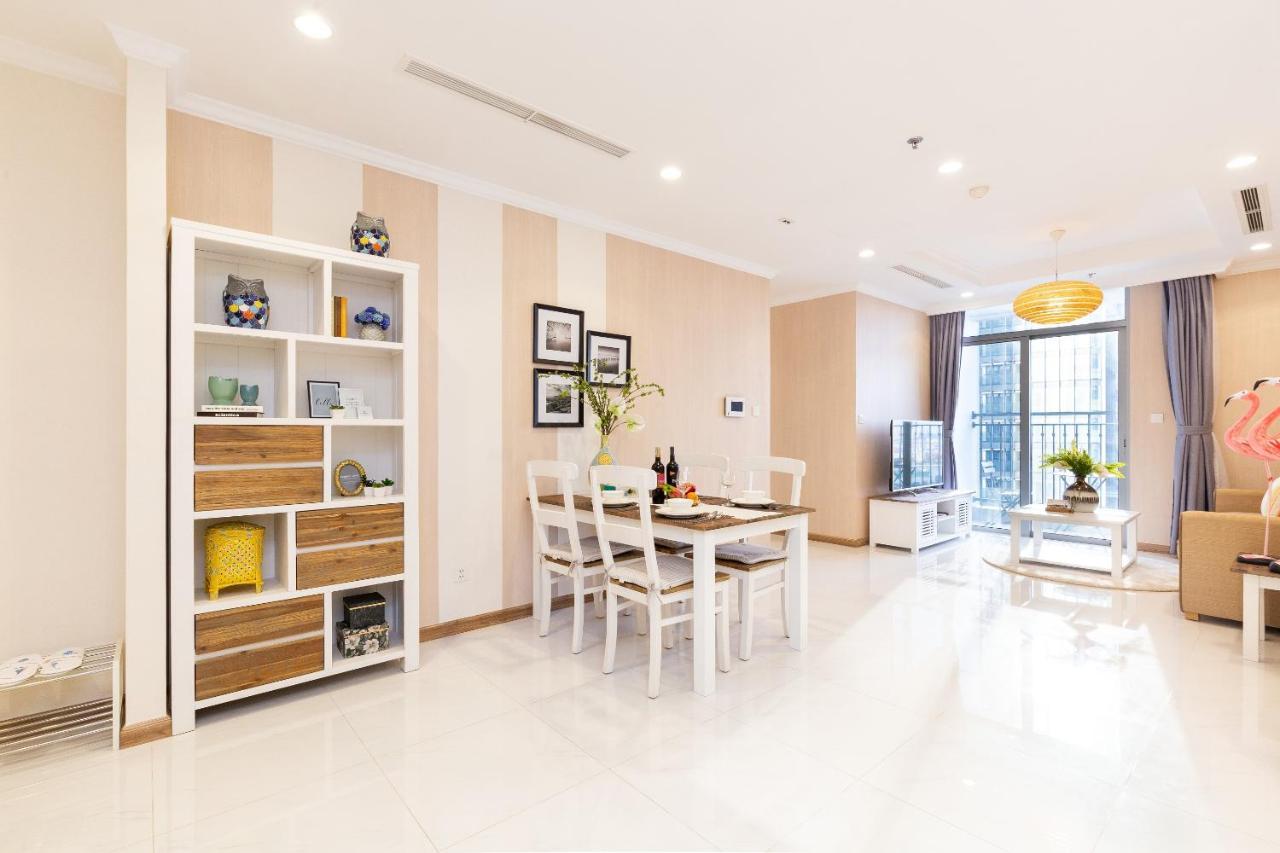 Hoasun Boutique Apartment - Vinhomes Central Park ホーチミン市 エクステリア 写真