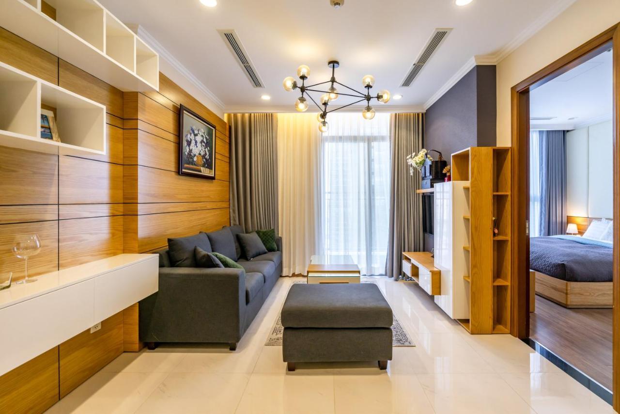 Hoasun Boutique Apartment - Vinhomes Central Park ホーチミン市 エクステリア 写真