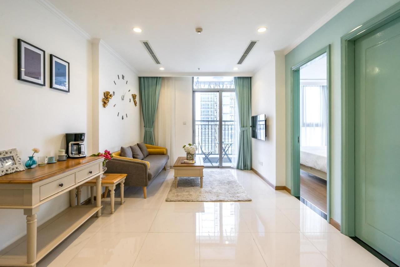 Hoasun Boutique Apartment - Vinhomes Central Park ホーチミン市 エクステリア 写真